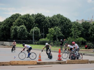 Radball vor Les Invalides