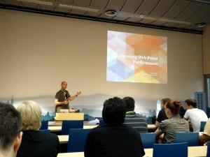 Vitaly Friedman auf der Frontend Conf 2015 in Zürich Vitaly Friedman auf der Frontend Conf 2015 in Zürich